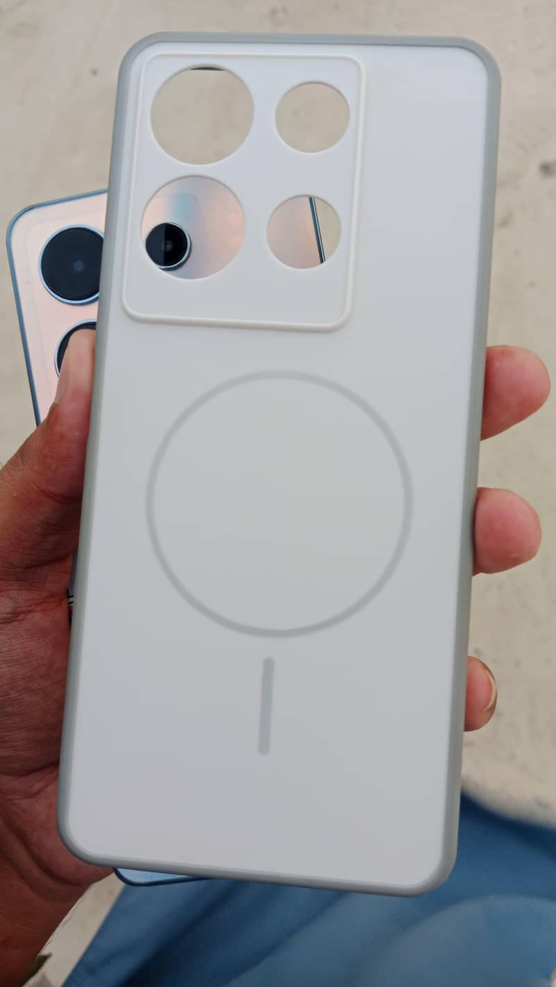 Infinix Note 30 4
