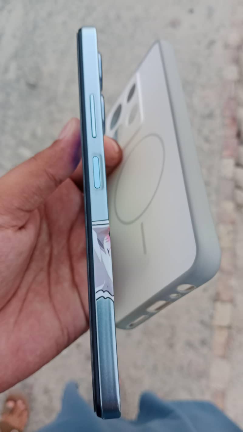 Infinix Note 30 6
