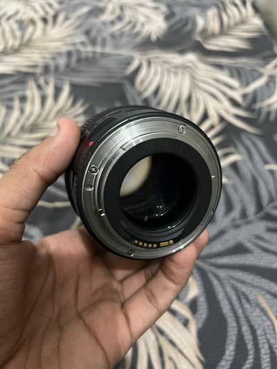 85mm lens
