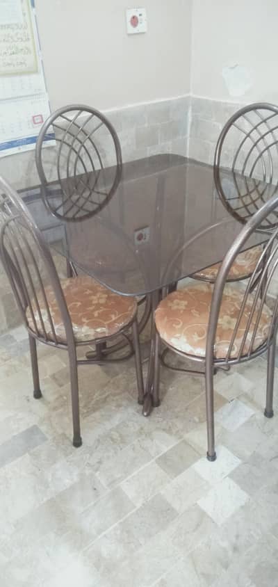 Selling for Dining Table Chairs Set's