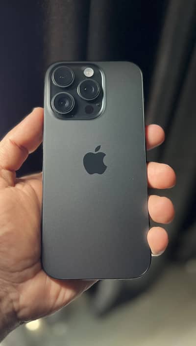 Apple iPhone 16 Pro Factory Unlock