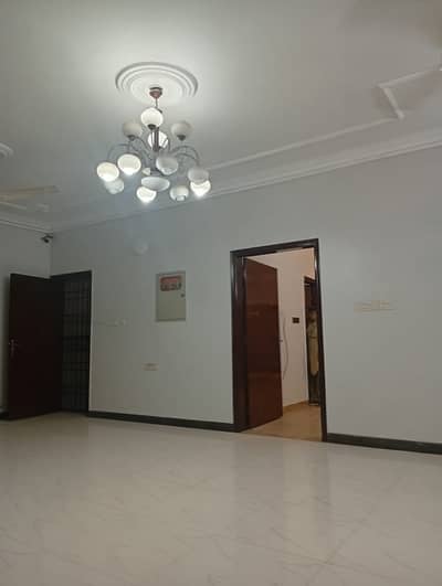 325 Square Yards House Available In Gulistan-E-Jauhar - Block 16 For Rent