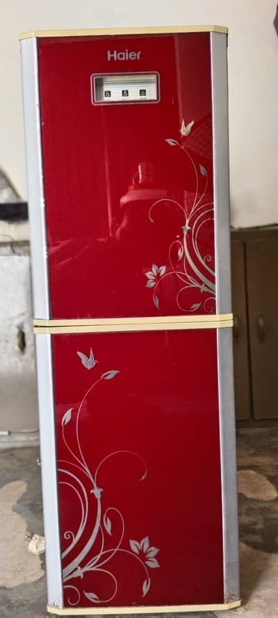Haier Water Dispenser With Refregirator.