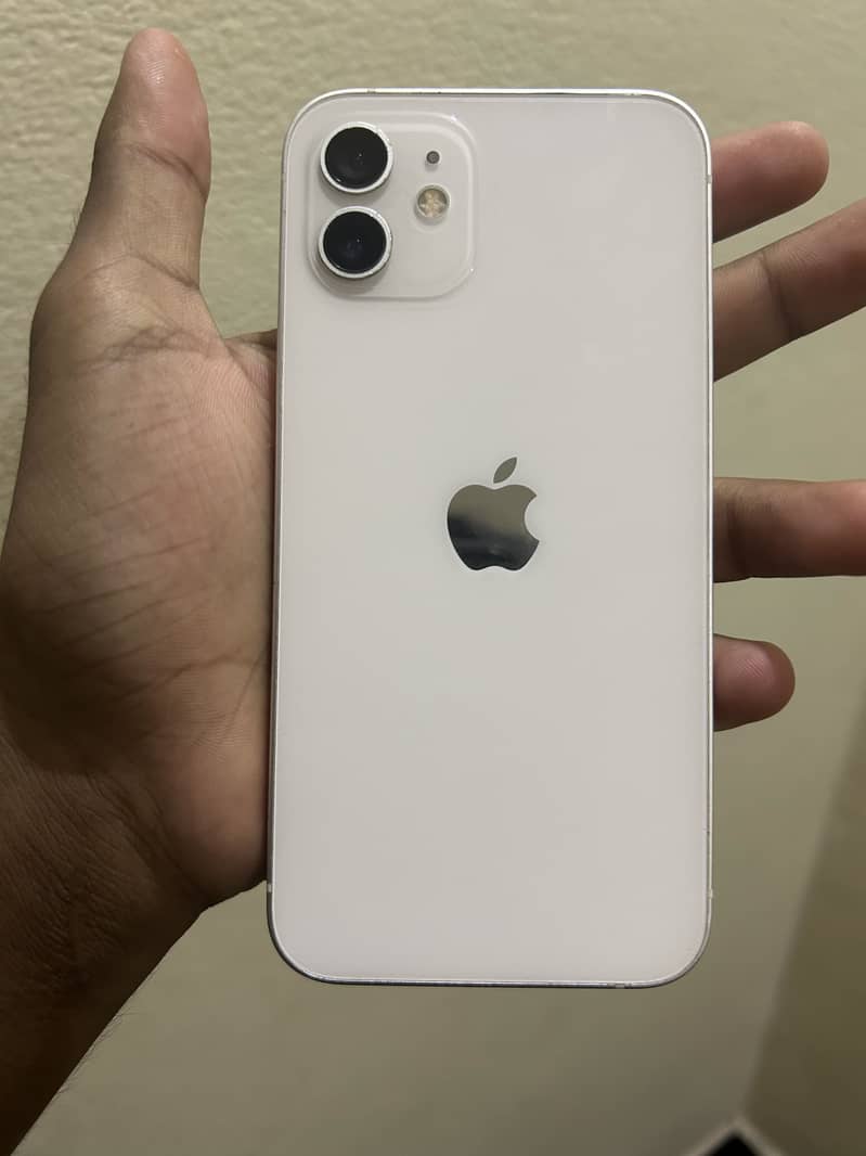 Apple iPhone 12 0