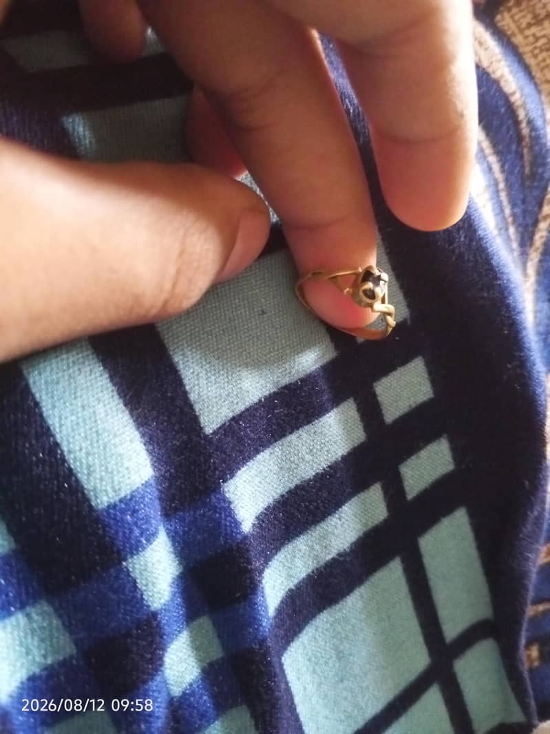 gold ring 1