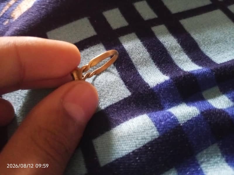 gold ring 2