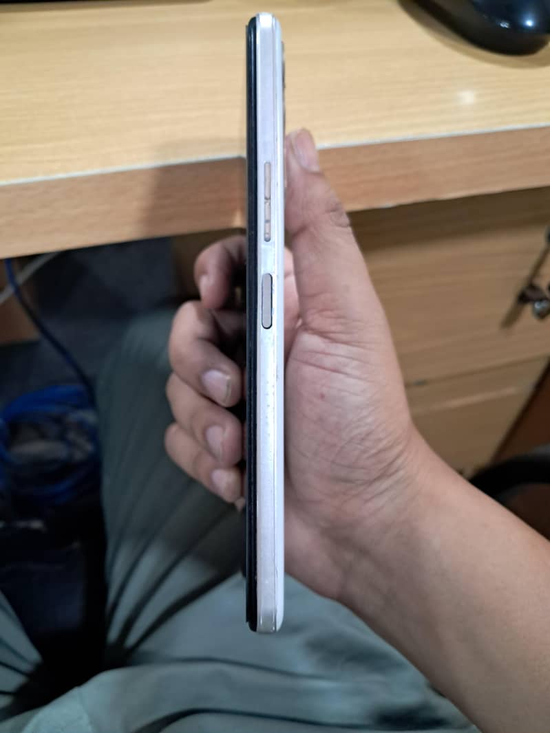 Tecno CAMON 18T 2