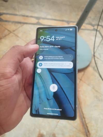 Google pixel 7A 10/9