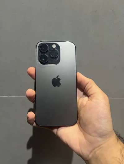 Apple iPhone 14 Pro jv