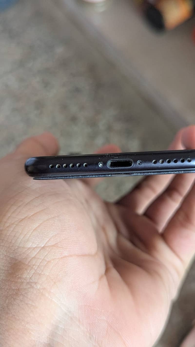 Apple iPhone SE 4