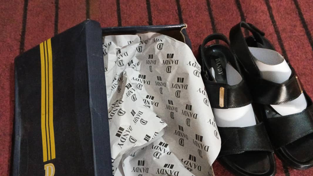 sandals size 44 6
