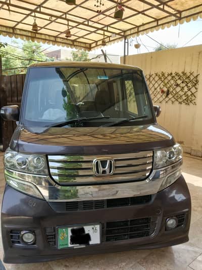 Honda N Box Custom 2012