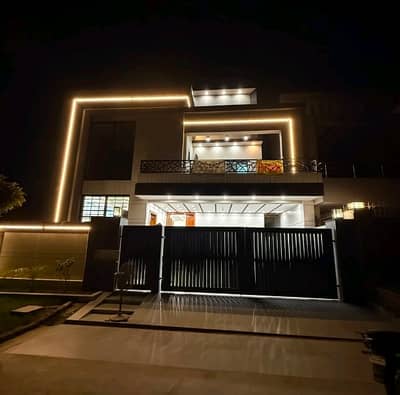 10 Marla House In IEP Engineers Town For sale