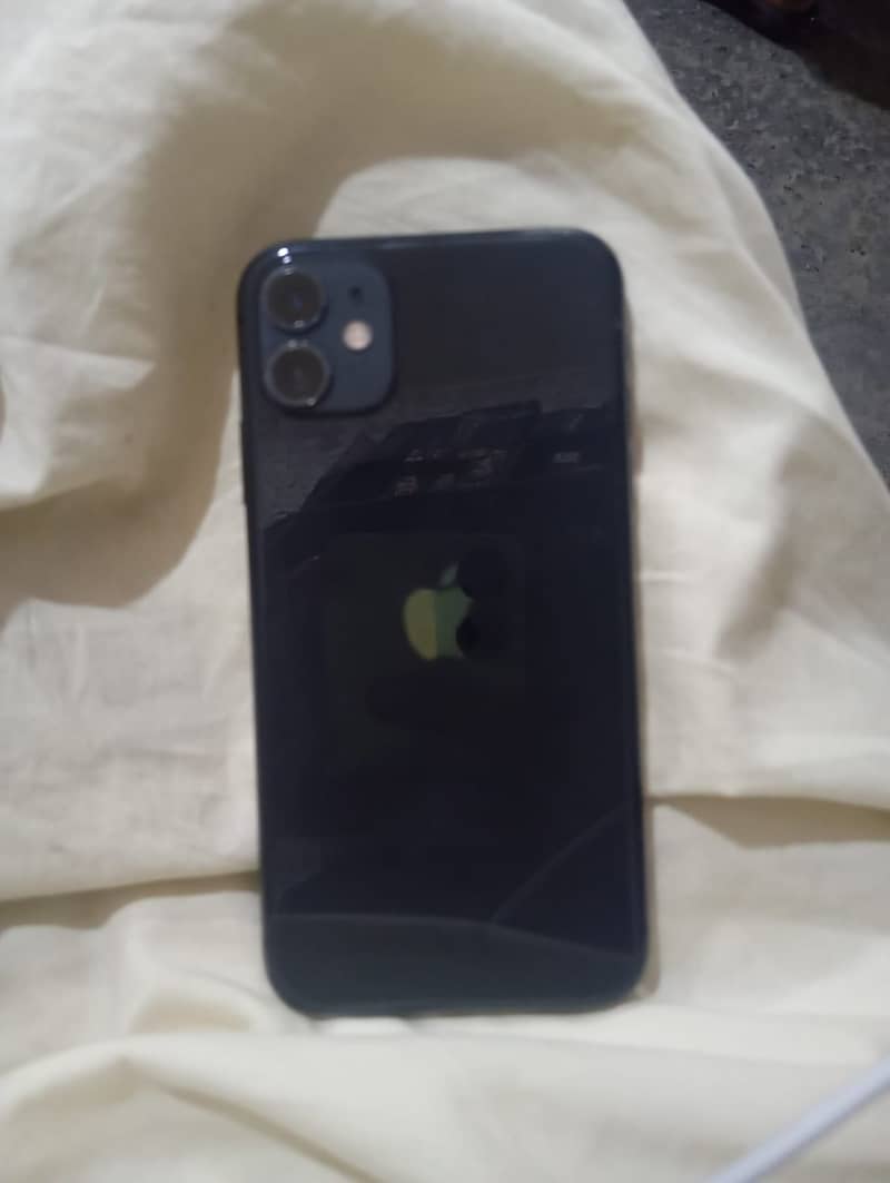 Apple iPhone 11 0