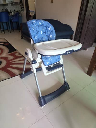 tinnies baby  high chair aeroplane blue
