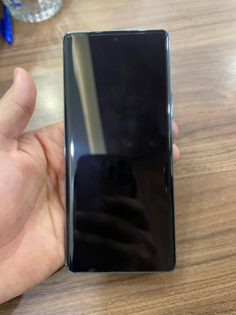 Infinix Zero 40 9