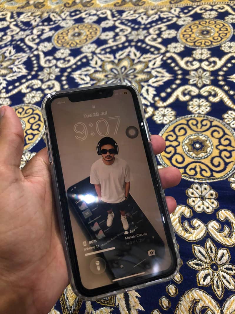Apple iPhone 11 2