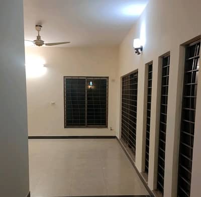 House For Rent In Beautiful Askari 11