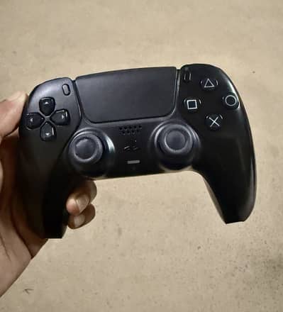 Ps5 controller Black used