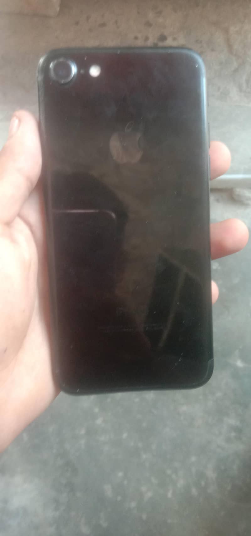 Apple iPhone 7 1