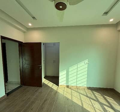 13 Marla Flat In Askari 10 - Sector S Is Available
