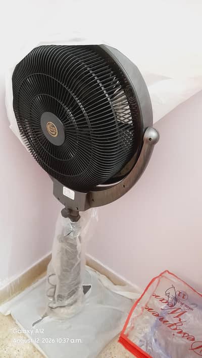 pedestal fan