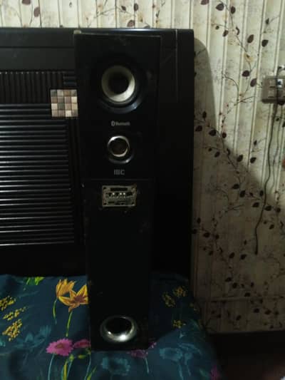 tower speaker