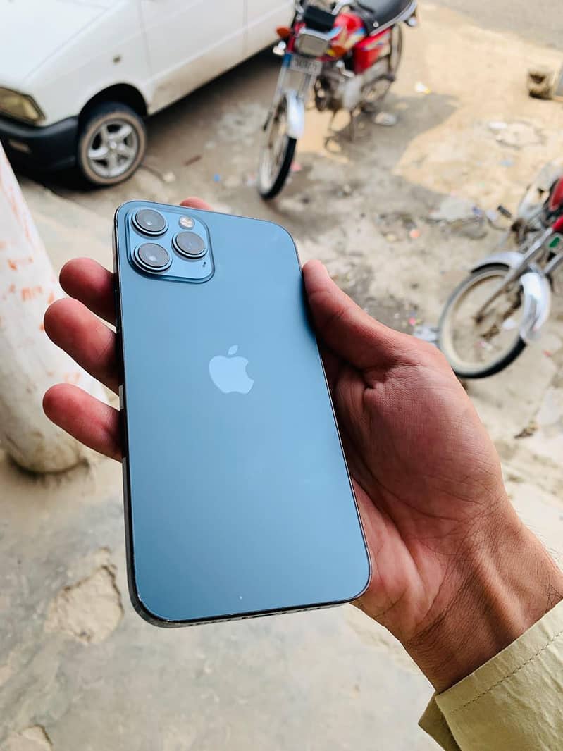 iphone 12 pro max 0