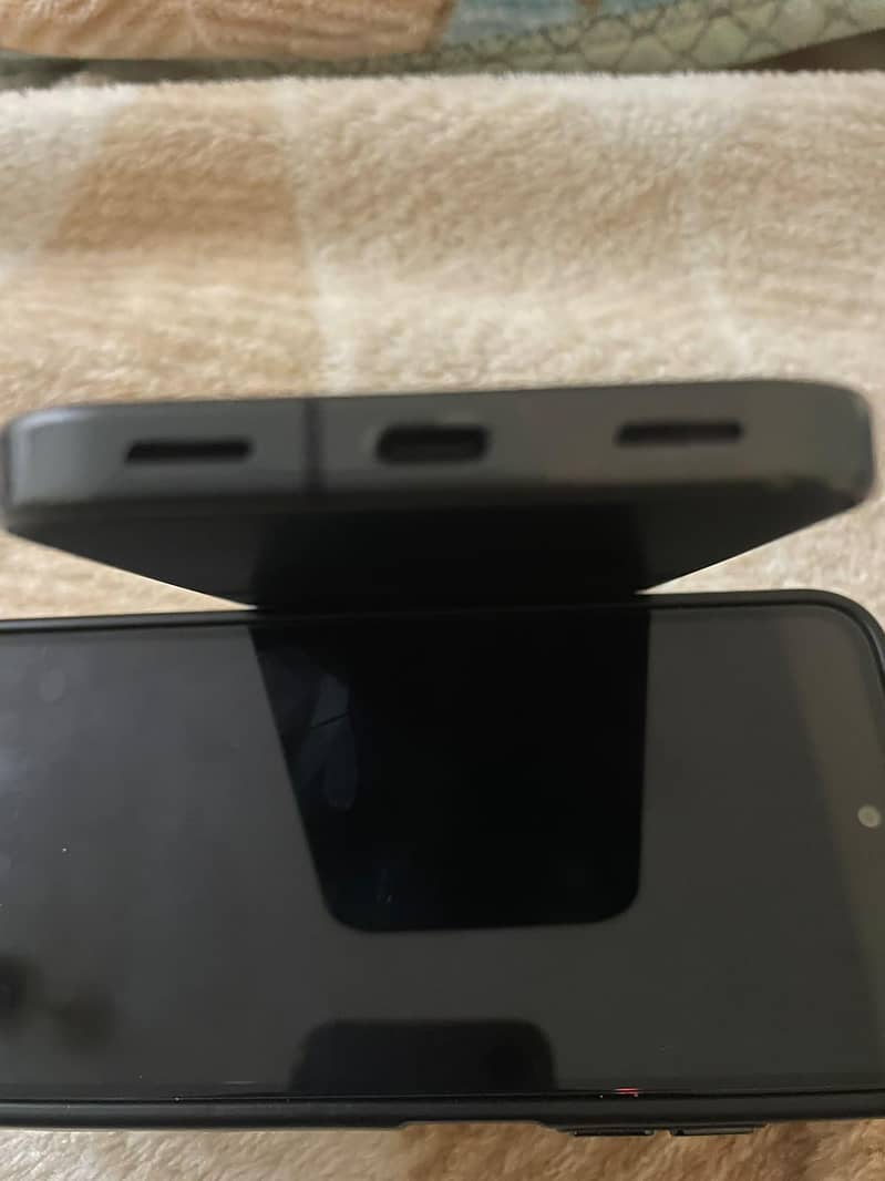 Google Pixel 10 3