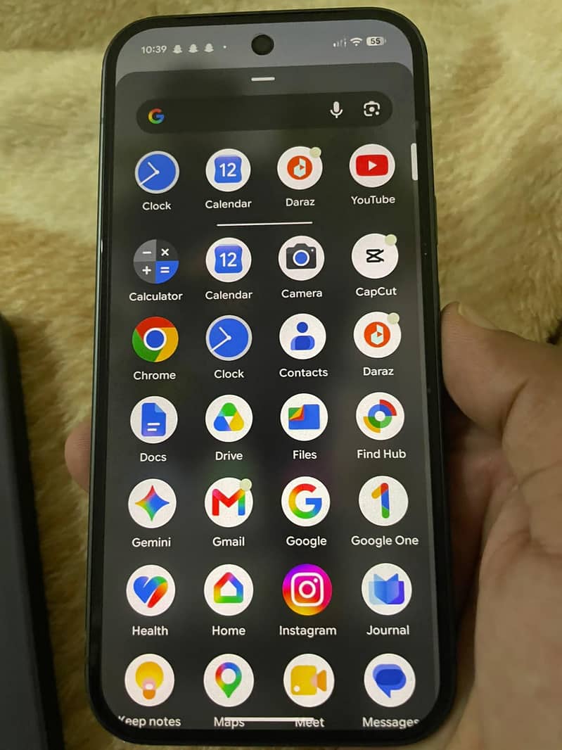 Google Pixel 10 4