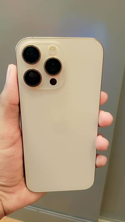 Apple iPhone 16 Pro Max JV
