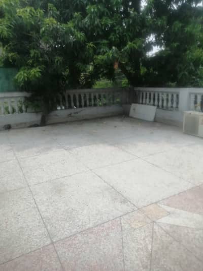 Iqbal Town 10 Marla Double Corner Solid House For Sale Investore Rate At Nishter Block