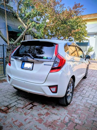 Honda Fit 2015- Reg 2018