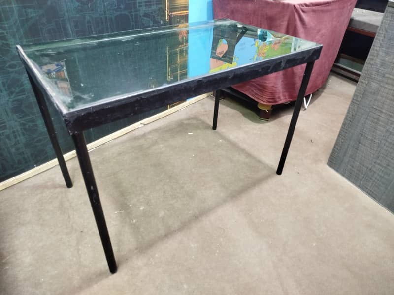 Two stools and one table 2