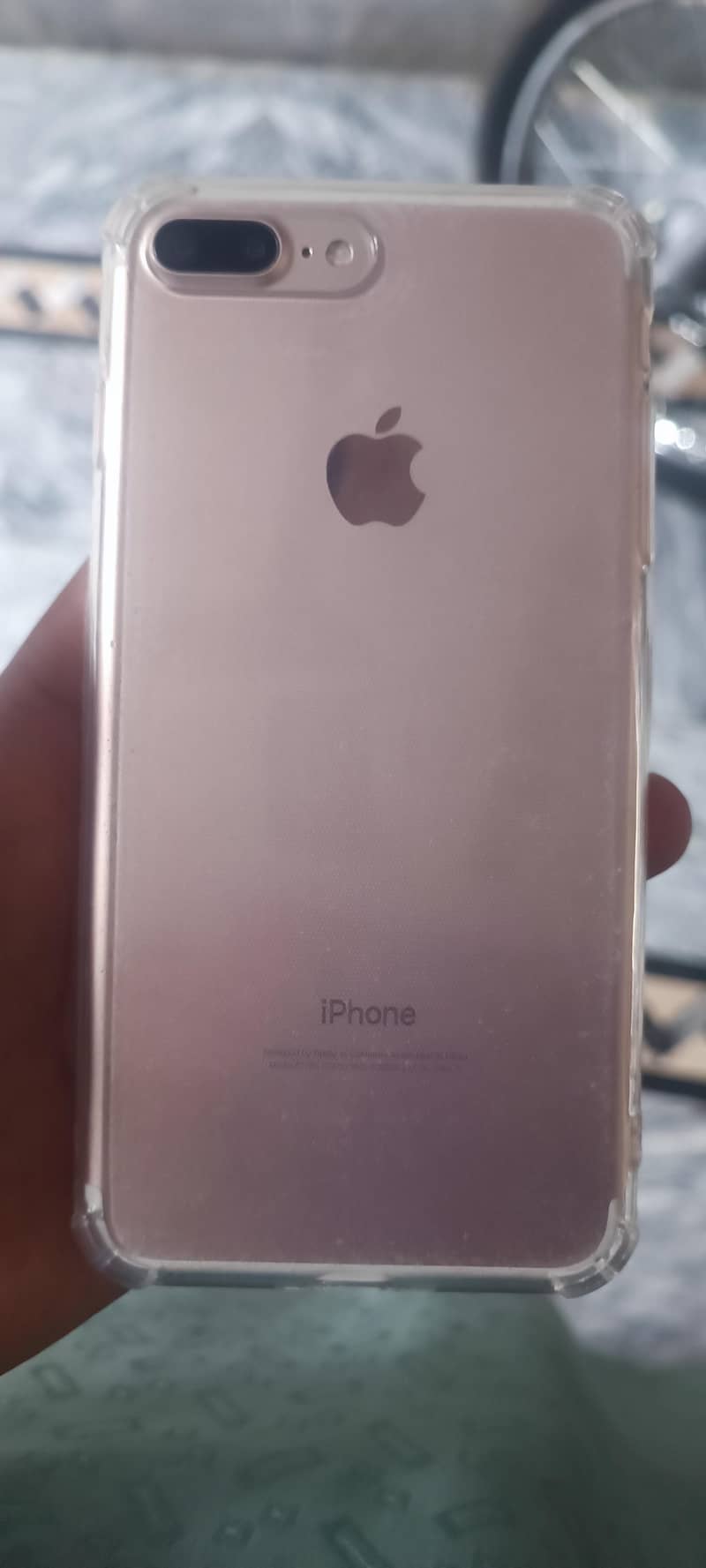 Apple iPhone 7 Plus 1