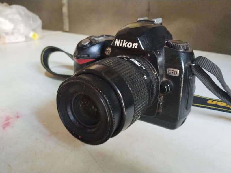nikon D70 5