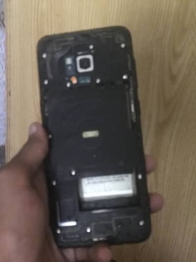 Samsung s8 all parts ok ha bas panel kharab ha baki all ok ha sara