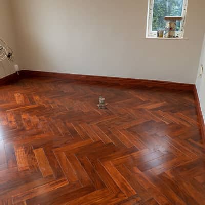 Wooden Floor | Vinyl Floor | PVC folding door | Flueted panel | blinds