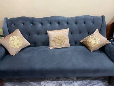 5 seater sofa set with table