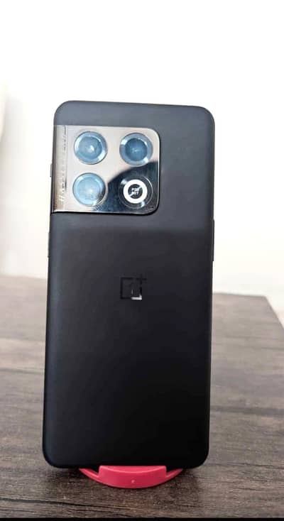 One Plus 10 Pro 5G