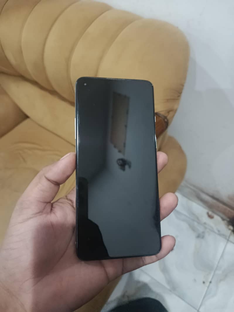 One Plus 8T 3