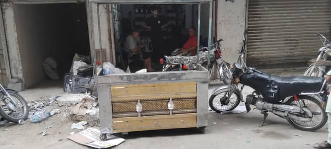 karahi Counter