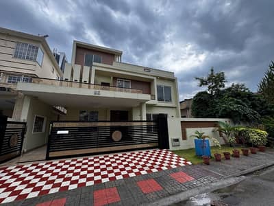 DHA Phase 2 Islamabad One Kanal Beautiful House For Sale