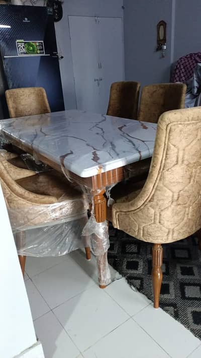 furnish dining table