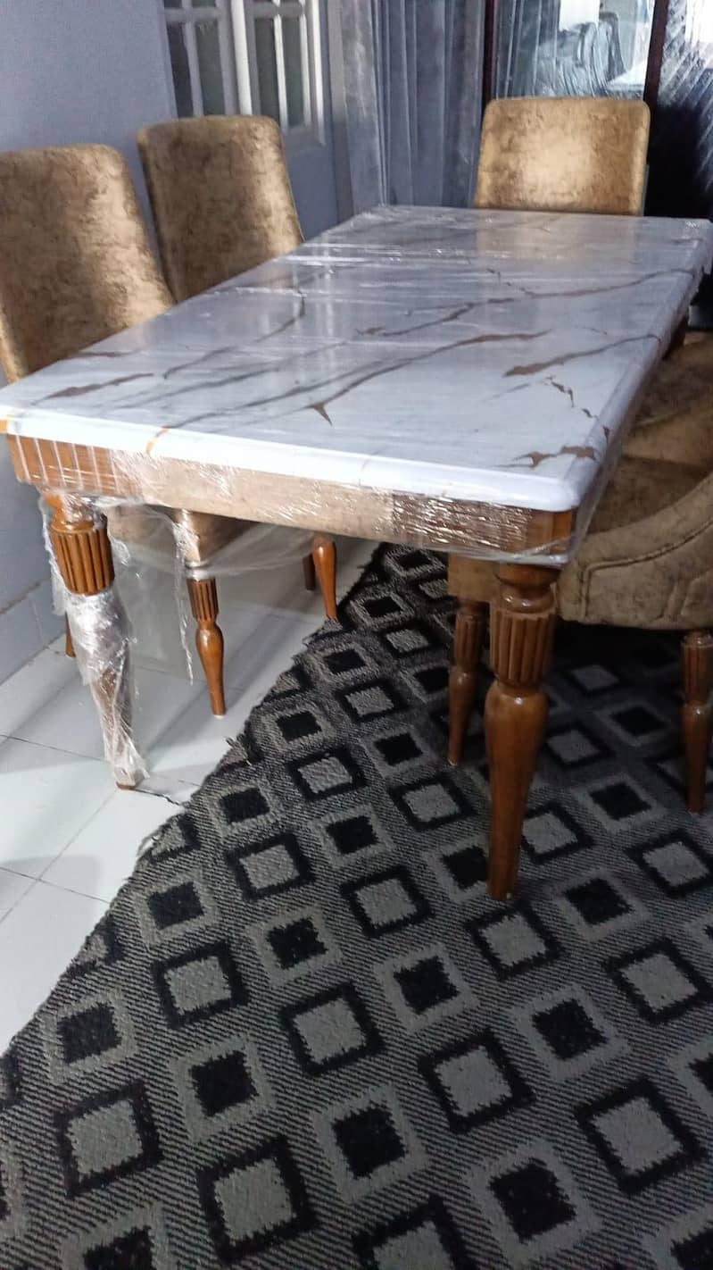 furnish dining table 4