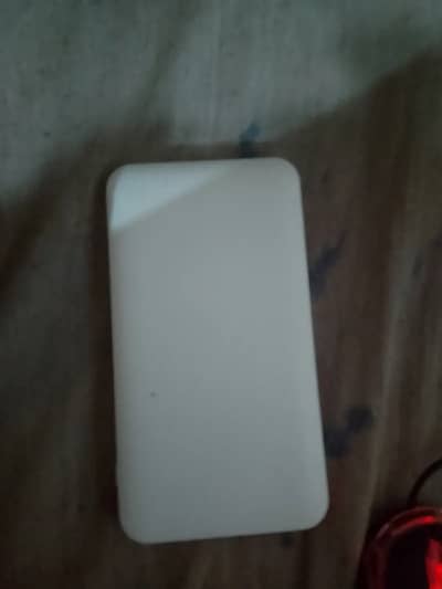 10,000mAh Power Bank – Fast Charging & Slim Design