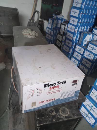 2000 watts ups in very good condition for sale
