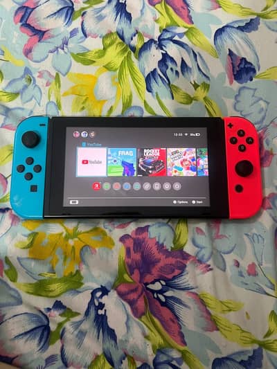 Nintendo Switch (Original Model)  3 Games & Carry Bag all Accesories