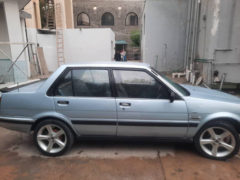 86 model Corolla 1