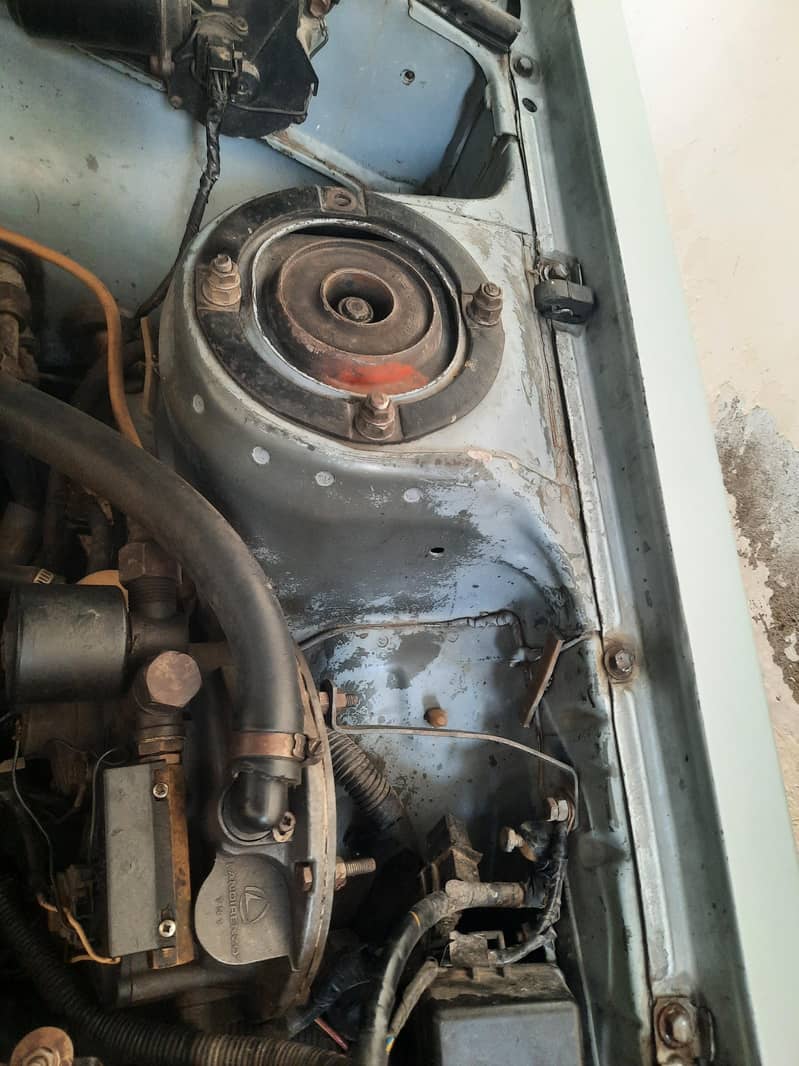 86 model Corolla 6